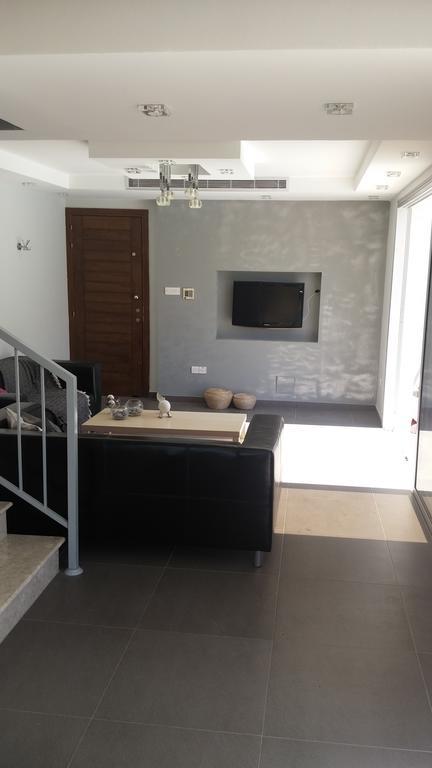 Palms Resort Apartments Alethriko Zimmer foto