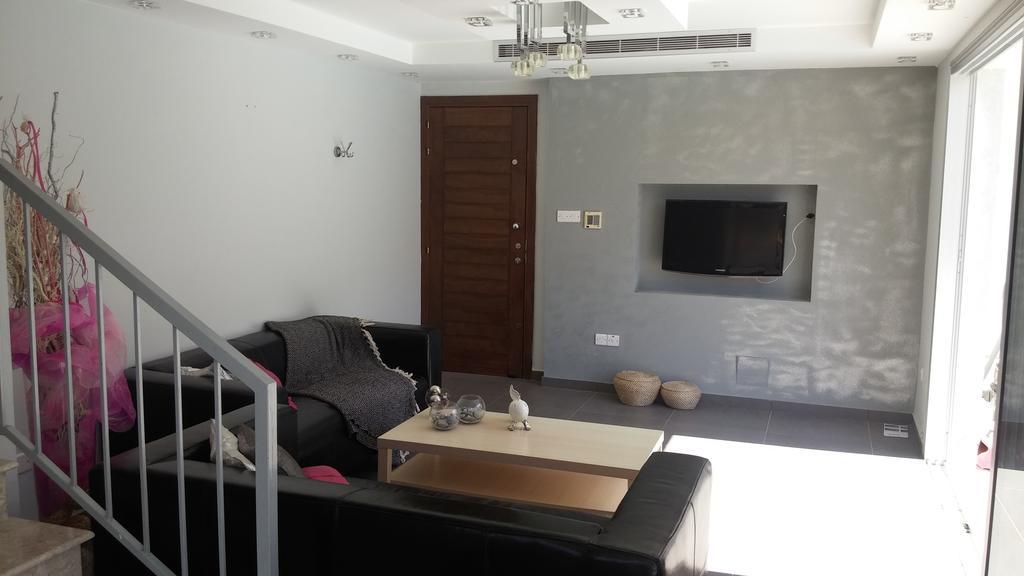 Palms Resort Apartments Alethriko Zimmer foto
