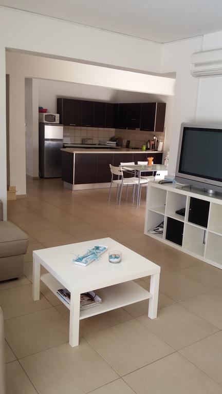 Palms Resort Apartments Alethriko Zimmer foto