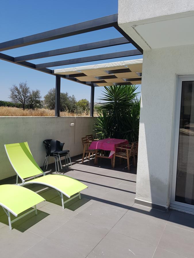 Palms Resort Apartments Alethriko Exterior foto